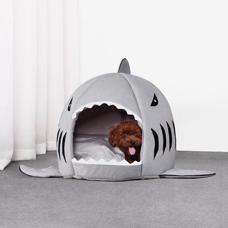 Shark Pet Bed – The Coziest Hideout for Your Cat or Small Dog!
